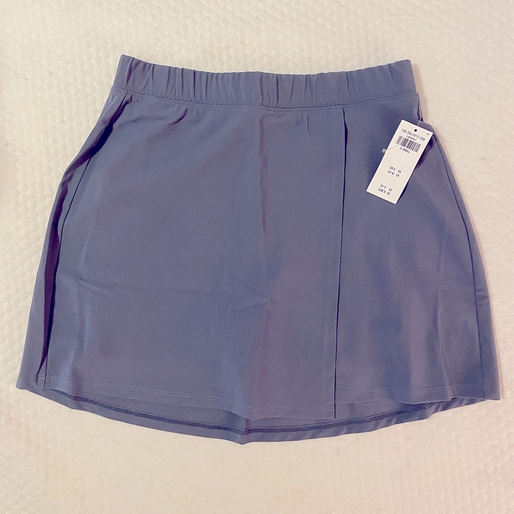 Abercrombie & Fitch Traveler’s skort, size X-Small, NWT